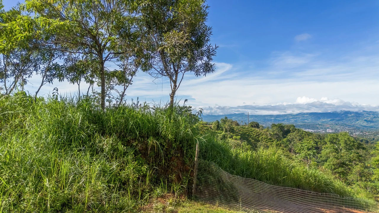 Valley View Lot in Quebradas, Pérez Zeledón.: Mountain Home Construction Site For Sale in Quebradas - Gallery image 2