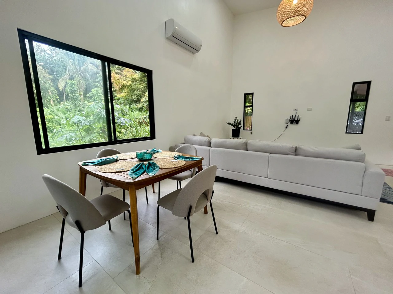 Casa Jardines: Brand new house with pool - Gallery image 16