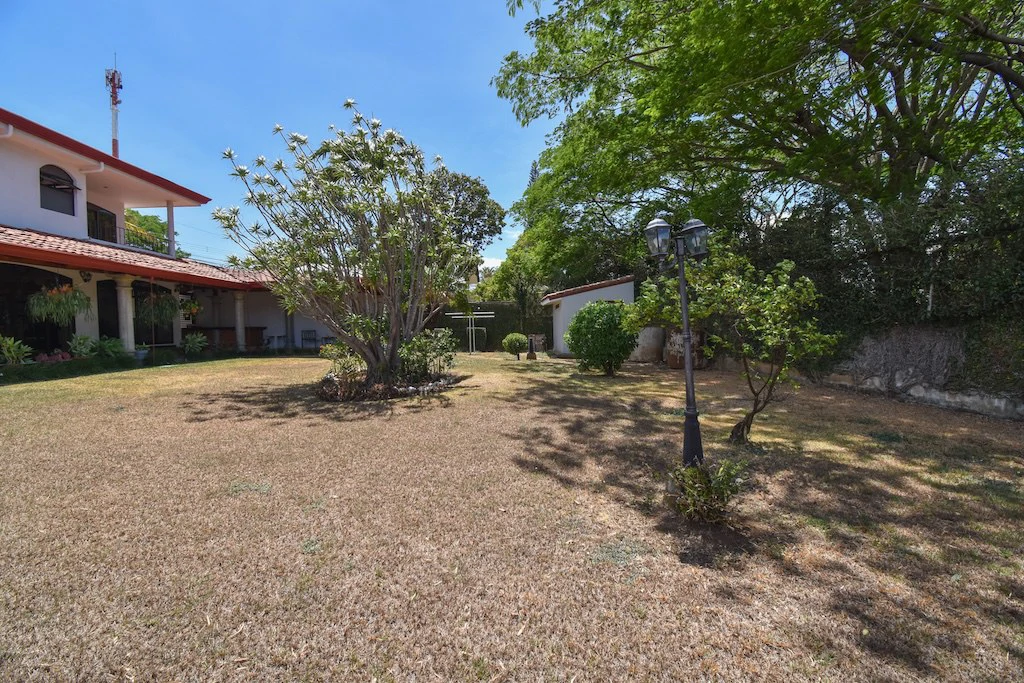 House For Sale in San Rafael - Gallery image 7