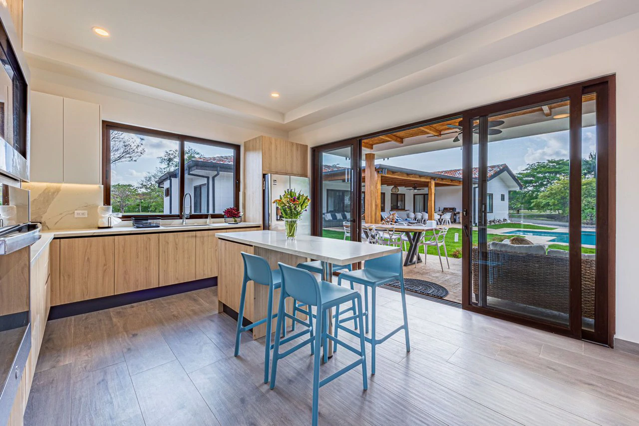 Near the Coast House For Sale in Hacienda Pinilla - Gallery image 13