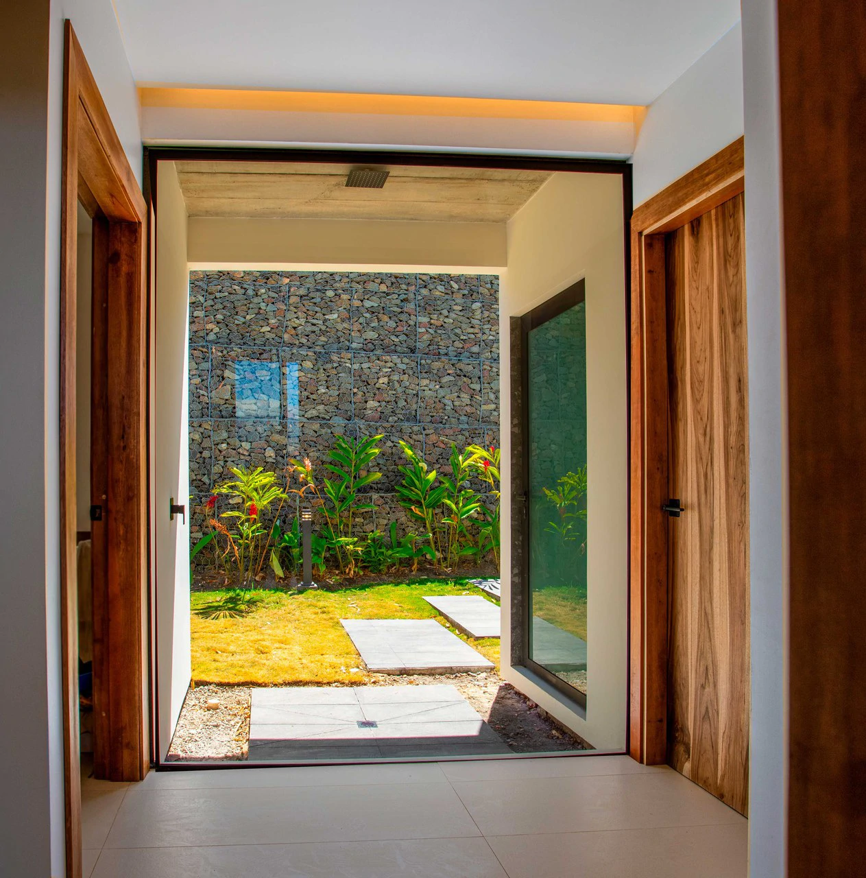Modern Oasis Home for Sale in Naranjo - Gallery image 35