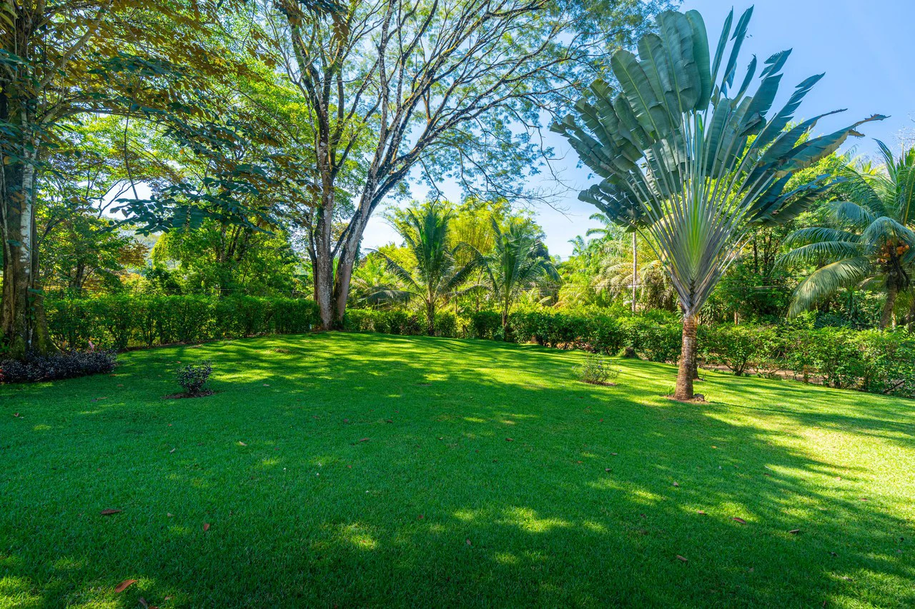 Villas Octagon: Prime Investment & Lifestyle Opportunity - Gallery image 8