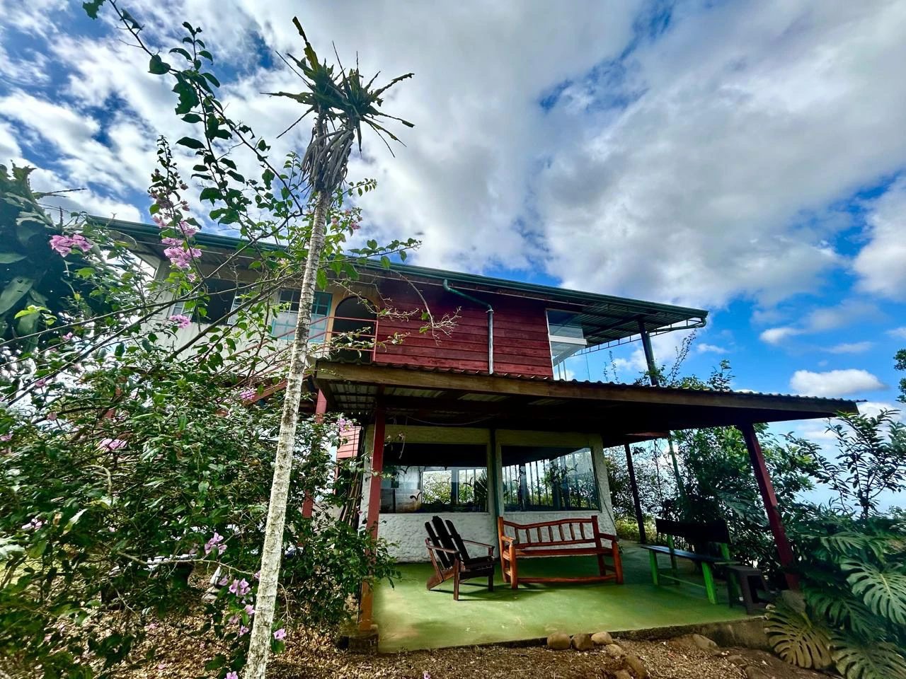 Costa Rica Ecolodge Retreat: Spectacular Views Turnkey Ecolodge Mountain Retreat in the heart of Costa Rica - Gallery image 51