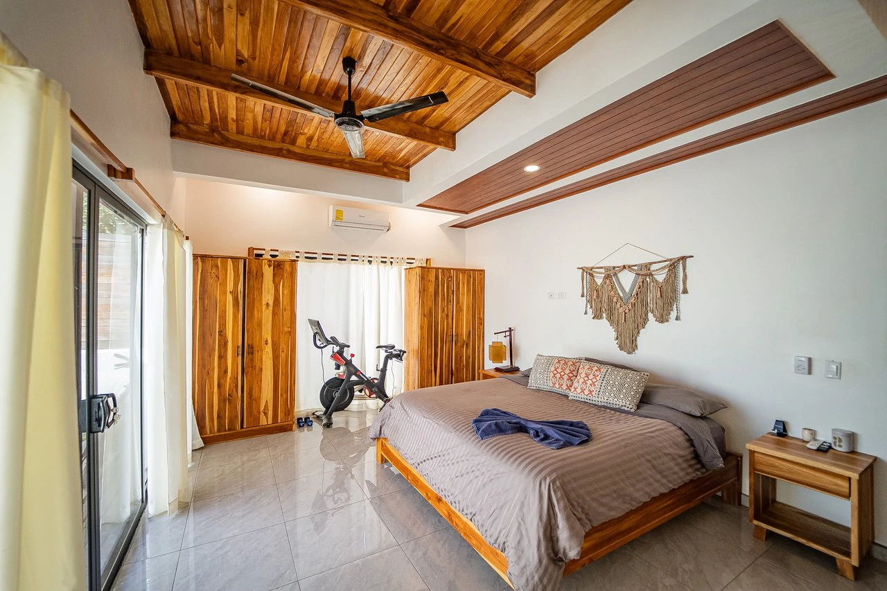 Casa Cielo y Tierra: In Town Income Generating Duplex - Gallery image 17