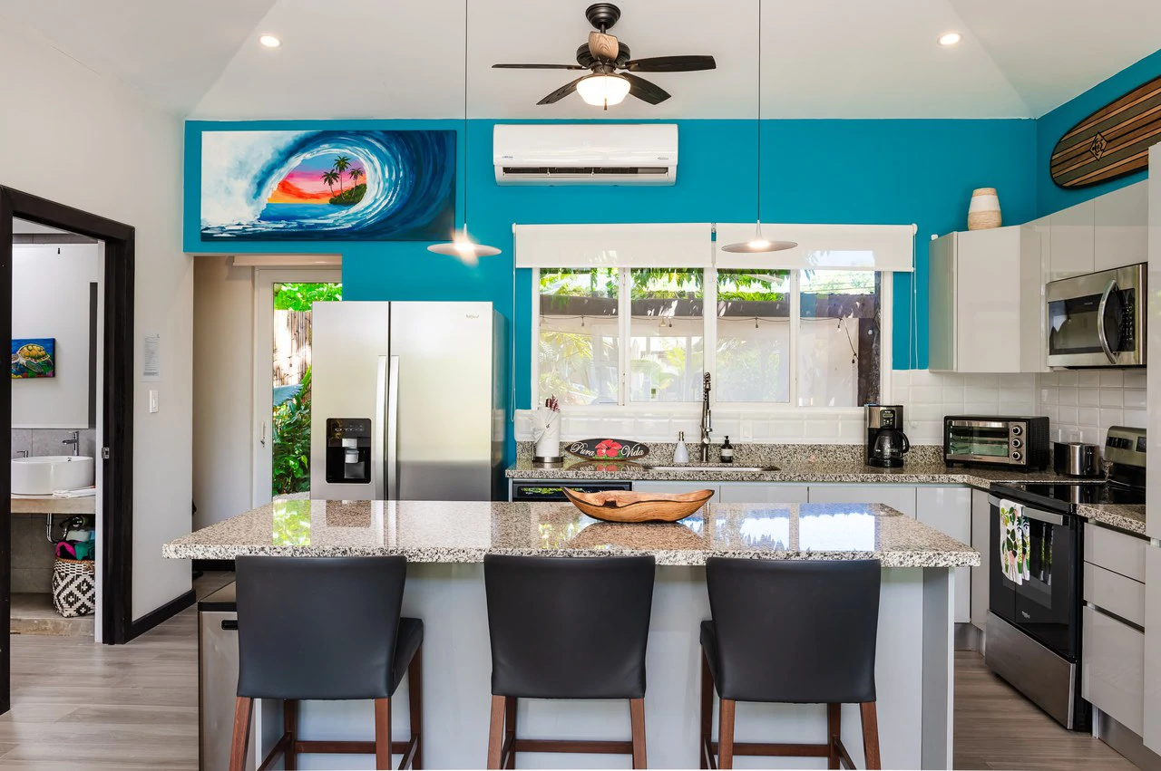 The Point #2: Luxury Modern Villa with Casita in Gated Playa Avellanas Community - Gallery image 6