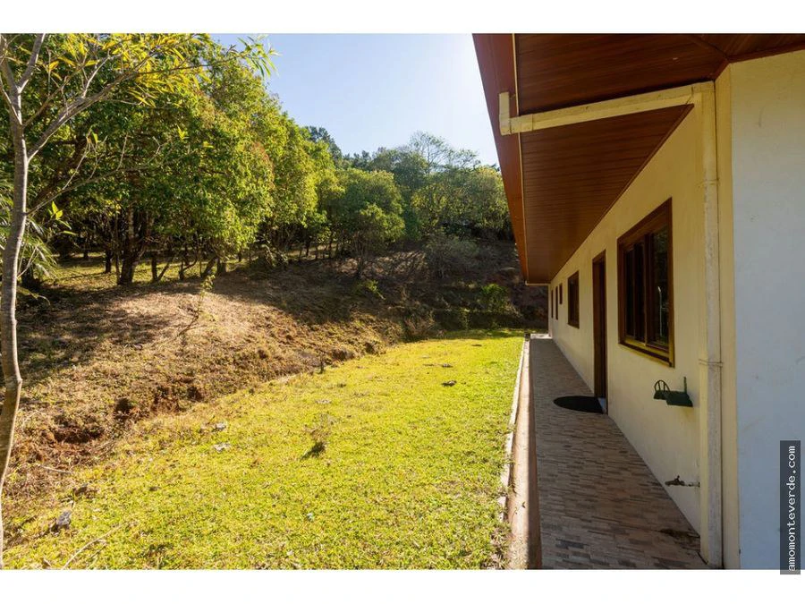 5-Acre Property with 2 Houses and Stunning Nicoya Gulf Views  CE0324: 5-Acre Monteverde Retreat with Two Homes and Stunning Gulf of Nicoya Views – Ideal for Eco-Projects or Private Living - Gallery image 3
