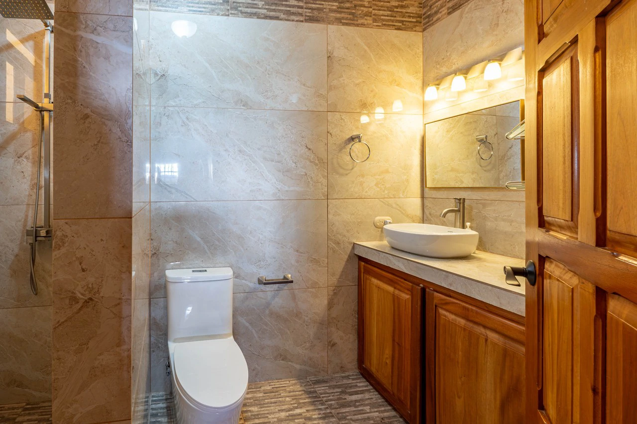 Condo Central: 3 Bedrooms Just Steps from the Beach - photo 12