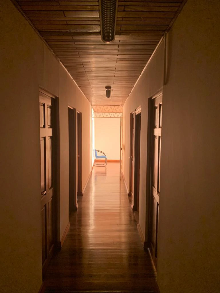 Building in Los Yoses - Three-level ready-to-operate - Gallery image 24