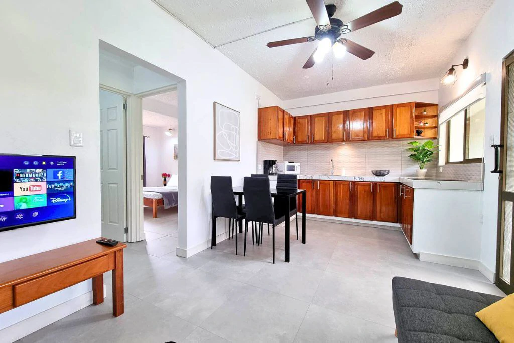Condo Residencia Anita: Charming One-Bedroom Condo Near the Beach - Gallery image 5