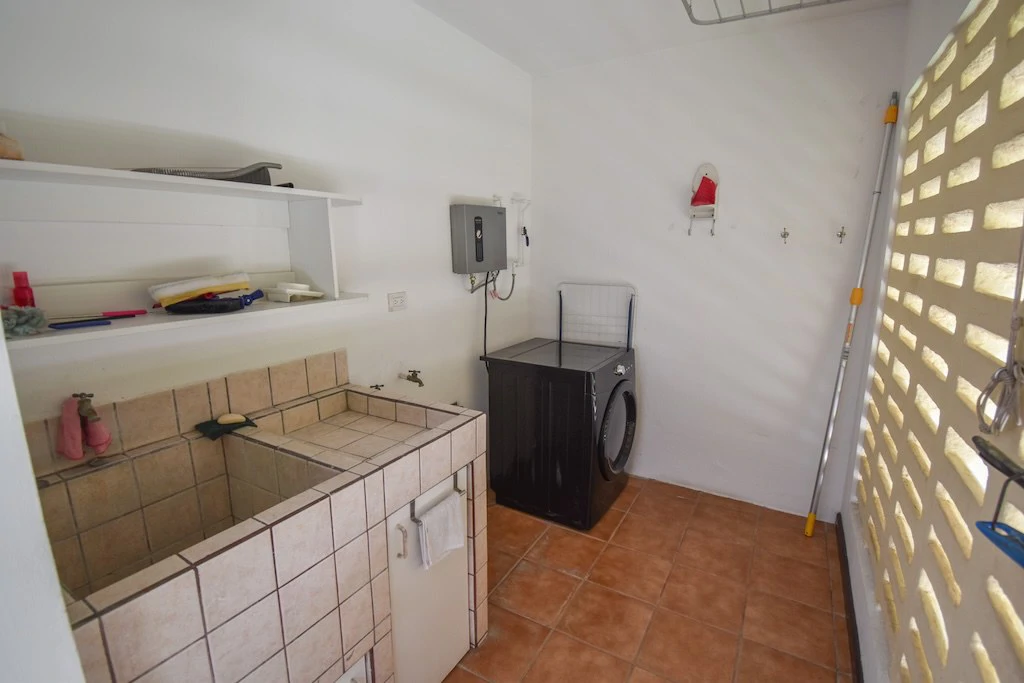 House For Sale in Pozos - Gallery image 30