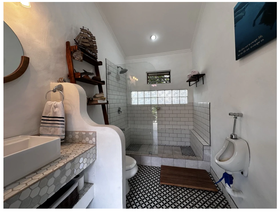 Casa de Luz in Pozos, Santa Ana: Discover Casa de Luz: your refuge in the midst of chaos! - Gallery image 21
