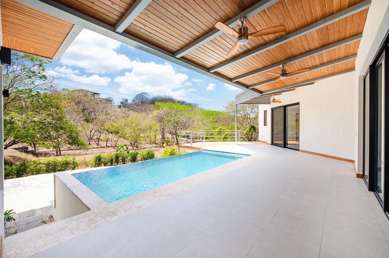 Casa Zoul: A Luxurious residence in the prestigious SENDEROS gated community of Tamarindo! - Gallery image 27
