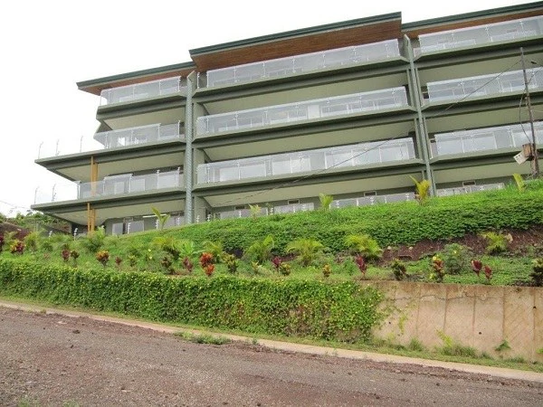SELLER FINANCING AVAILABLE ! Luxurious Gated Condominium Community - Gallery image 3