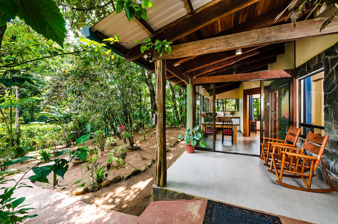 Casitas Tenorio B&B: Turnkey Eco-Lodge in Bijagua: Profitable Business, Sustainable Luxury, and Breathtaking Nature - Gallery image 39