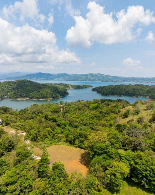 LG-002 Terreno Top Nuevo Arenal: Premium 1.45-Acre Gated Homesite in Nuevo Arenal | Panoramic Lake & Volcano Views, Private Boat Dock & Clubhouse