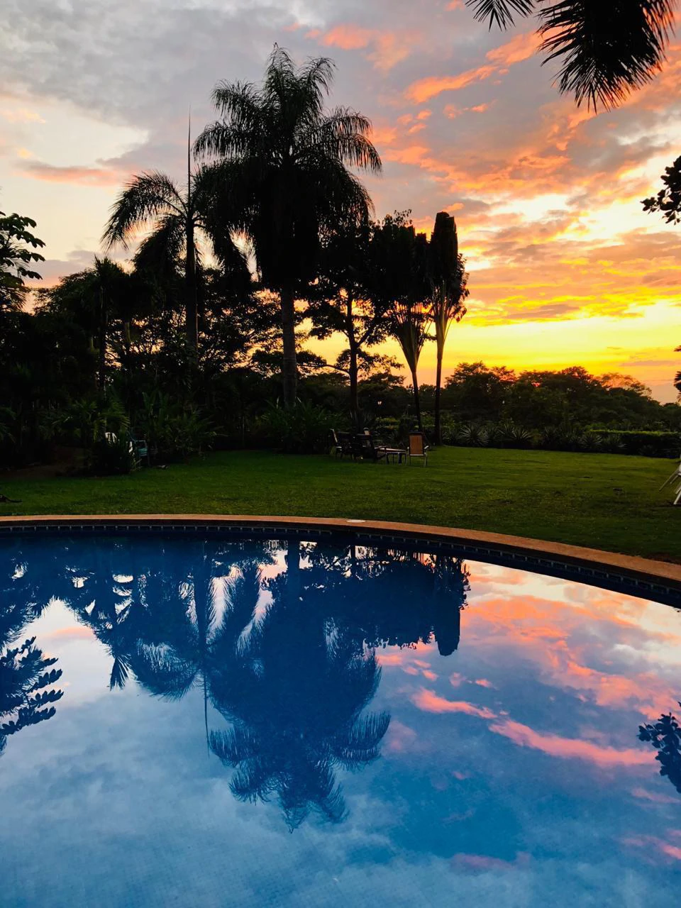 Estate in Esparza with 3 Homes, Pool & Tourism Potential – Perfect for Investment or Vacation Living! - Gallery image 8