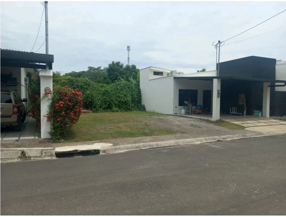 Residential Lot in Jacó, Garabito, Puntarenas: Your Opportunity to Build Your Ideal Home - photo 9
