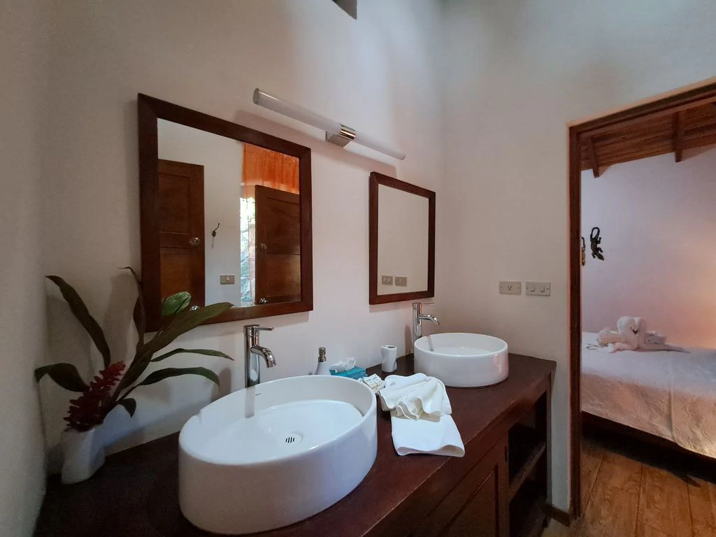Samara Jungle Boutique Hotel: When Elegant & Romantic Bungalows Seamlessly Blend Into Nature's Bounty. - Gallery image 19