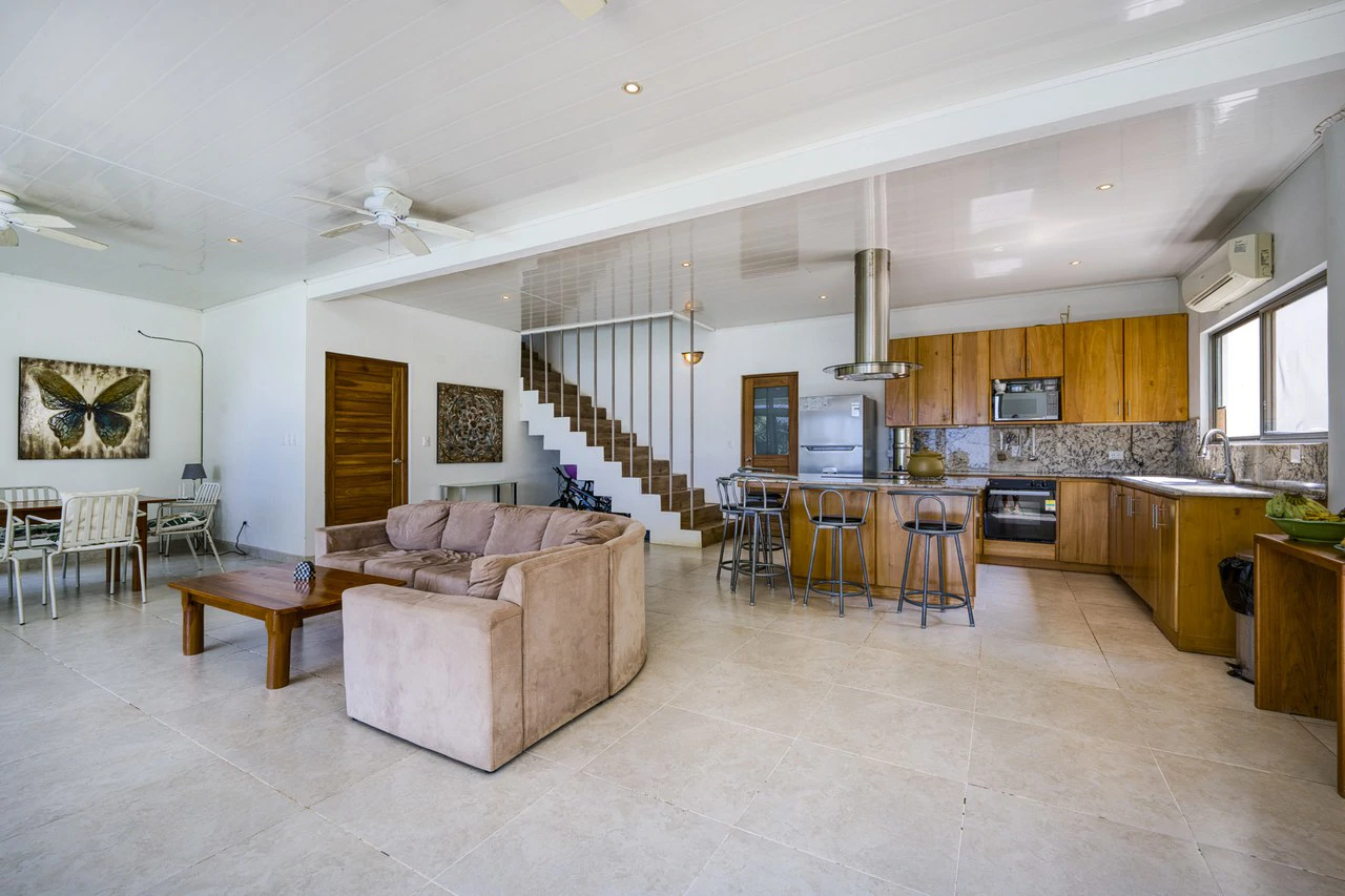 12.25 ACRES – 3 Bedroom 2 Story Ocean View Home 10 Min To The Beach!!! - Gallery image 20