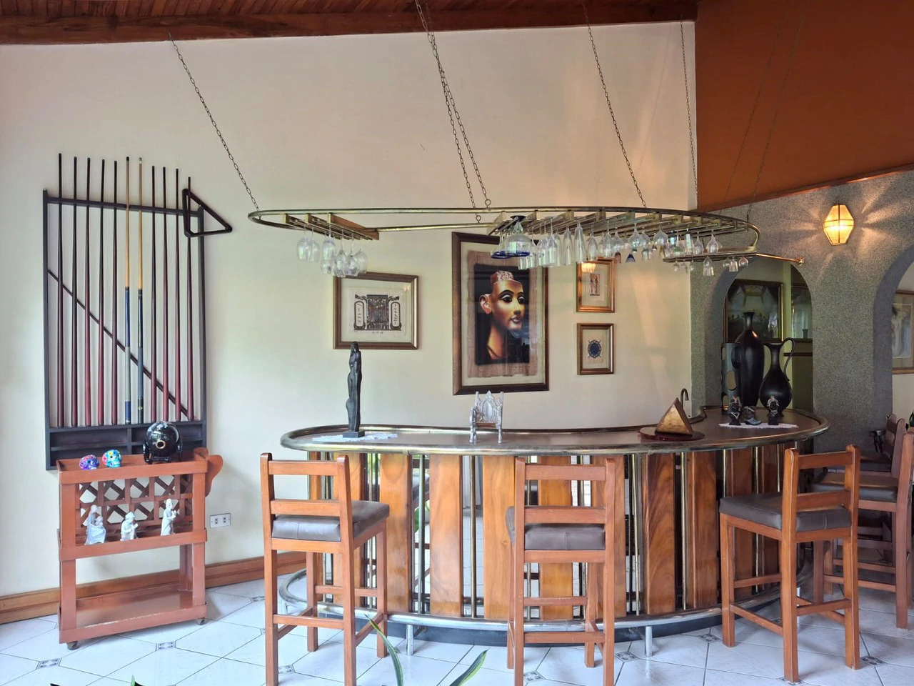 Casa Nostalgic: 5 bedroom home + Rental Apartment! - Gallery image 11