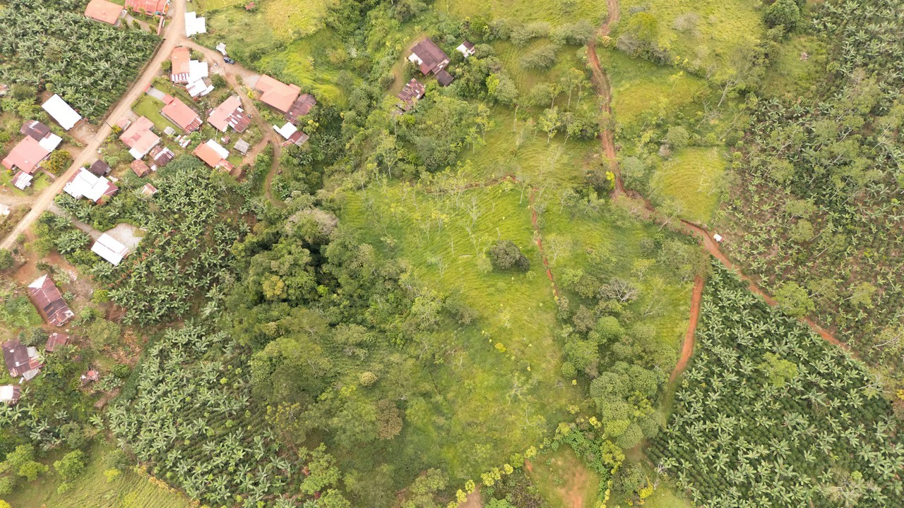 Se vende 6acres en San Antonio de Rivas, Pérez Zeledón: Countryside Home Construction Site For Sale in San Isidro del General - Gallery image 21