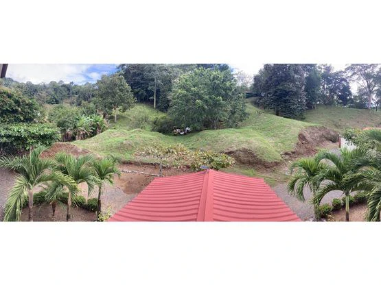 Venta de una hectárea con vivienda principal en Herradura: ¡Your Own Paradise in Herradura, Costa Rica! - Gallery image 24