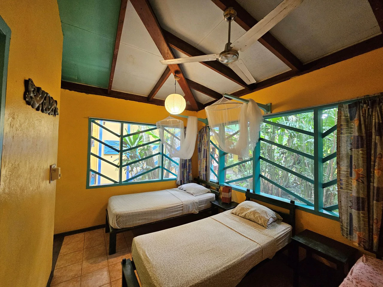 Established Caribbean Hotel: in the Heart of Puerto Viejo’s Vibrant Downtown Tourist Hub - Gallery image 8