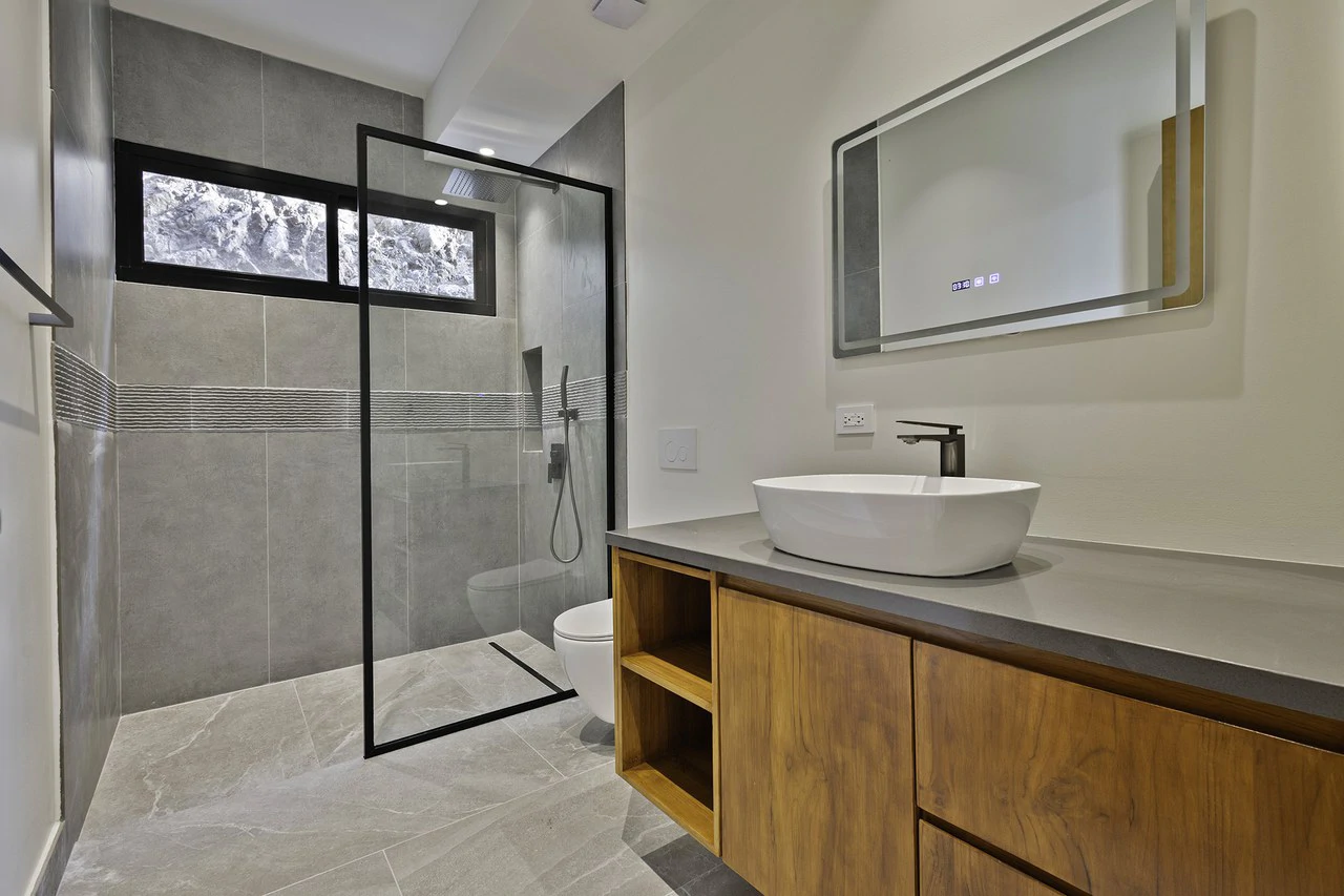 Coco Bay Estate #23: Ocean View Modern Residence - Gallery image 20