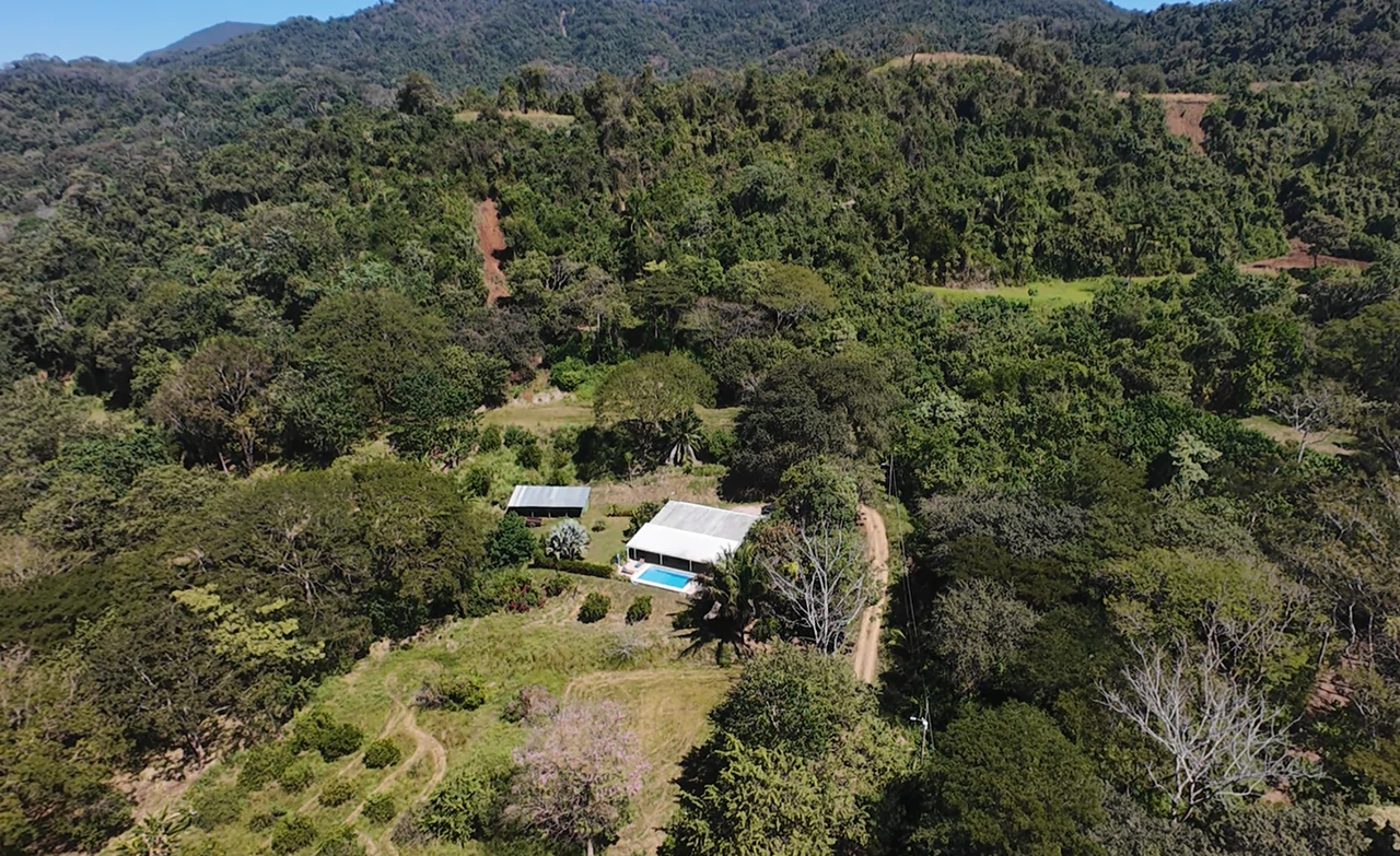 Costa de Oro Beach House: 2 Bed Home With Pool & Partial Ocean View - Gallery image 13