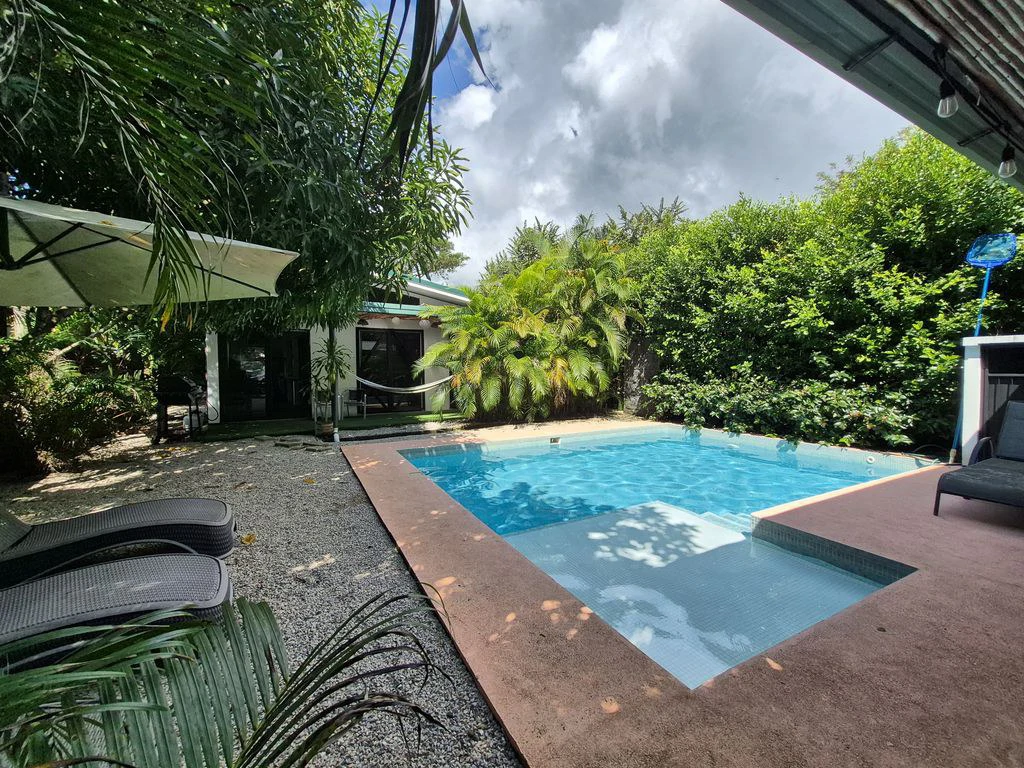 Casa Matteo: Family Comfort with Guest House and Pool, Just 5 Minutes from Carrillo Beach - Gallery image 3