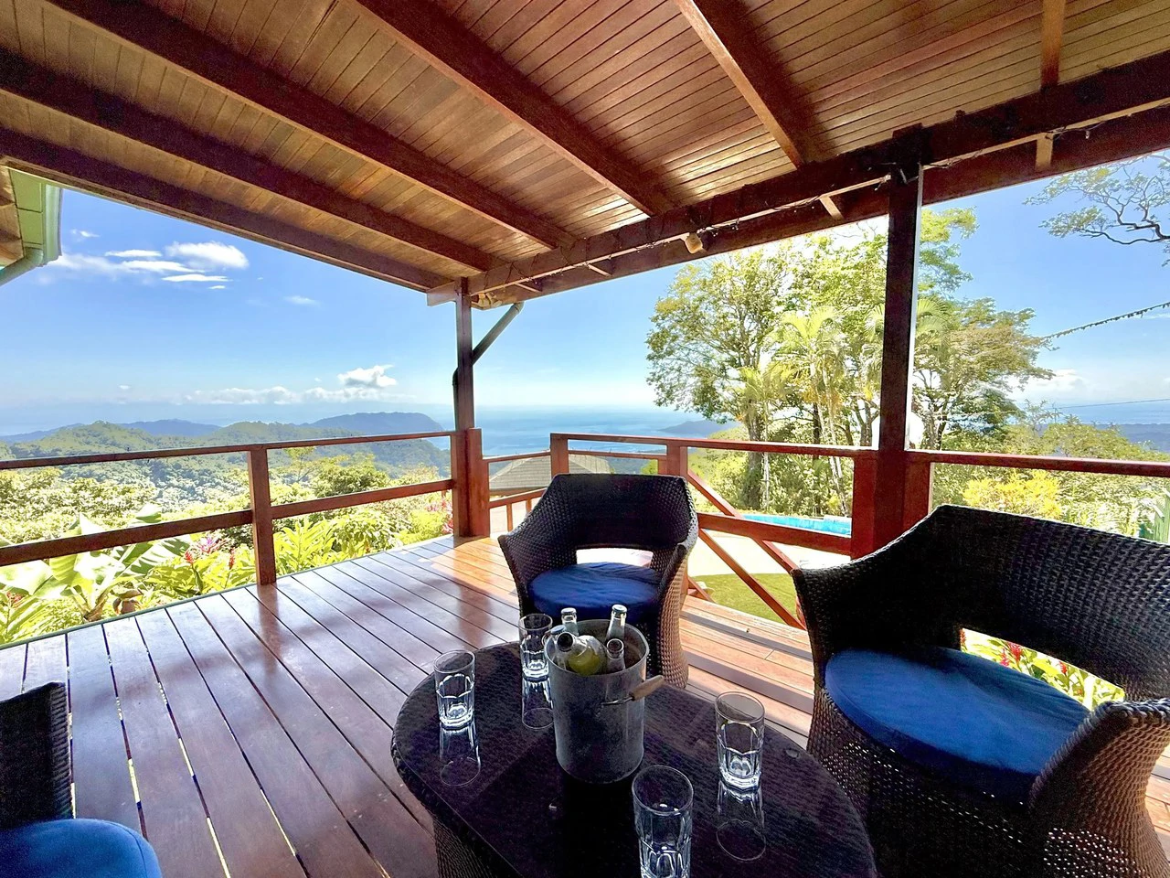 CASA DE LAPAS - OCEAN VIEW: Could you live at the Top of a Mountain in Costa Rica?  Because.... now you can!  Billion dollar views for only $1 Million USD. - Gallery image 11