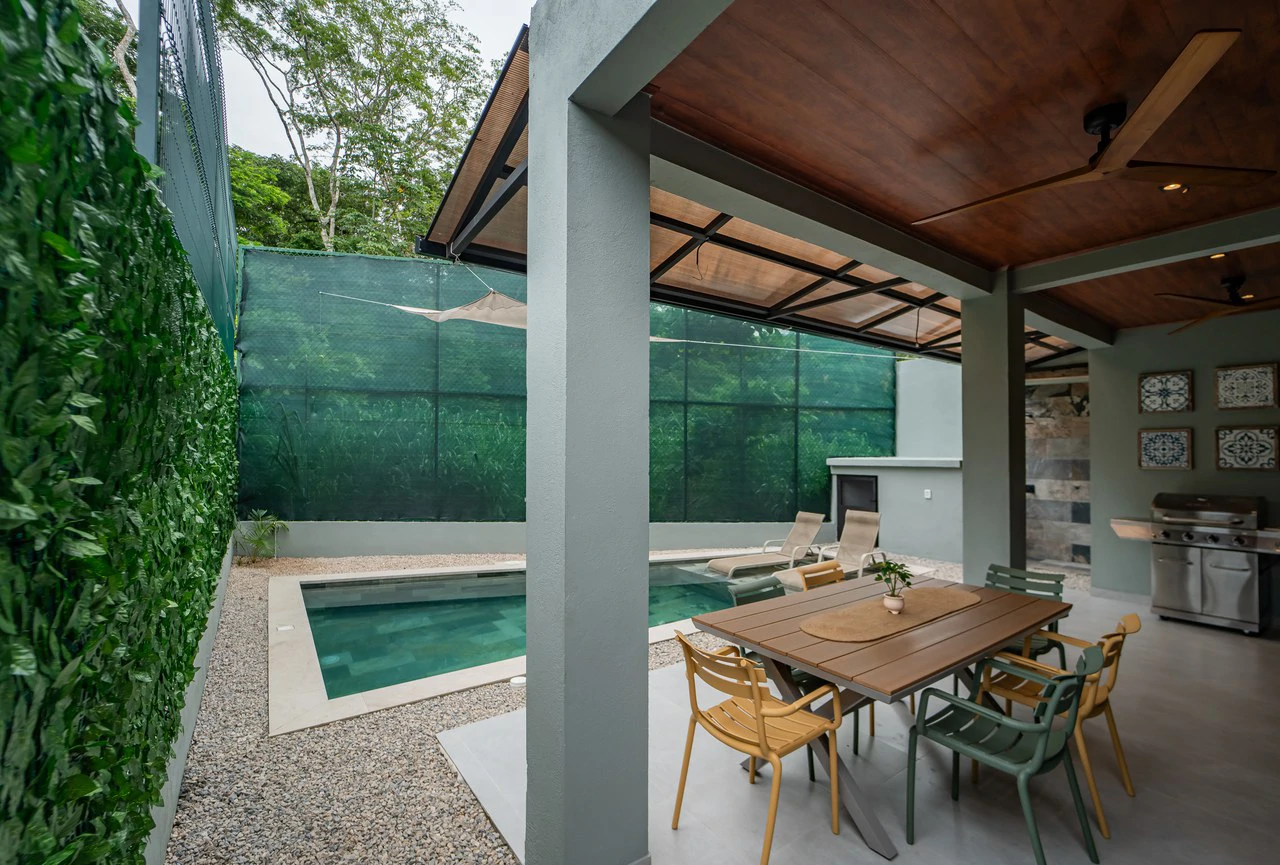 Casa Costa Brava: Modern 3BR Home in Carrillo Beach
