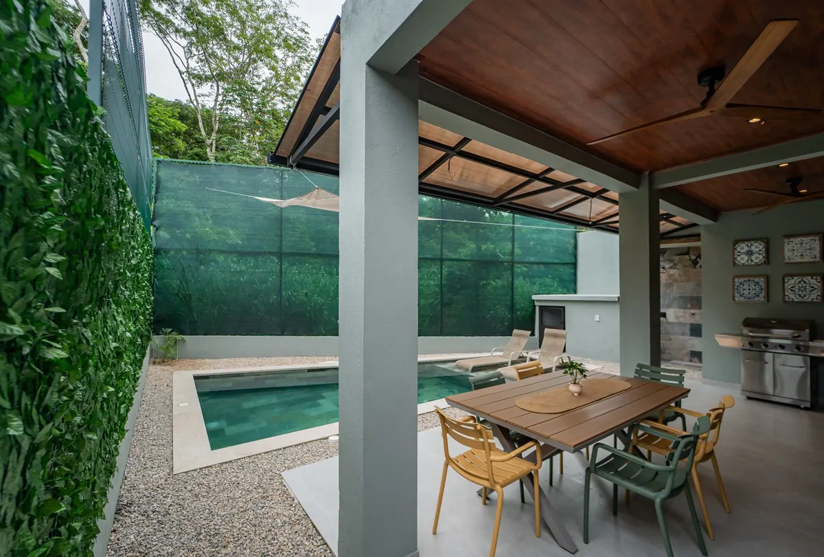 Casa Costa Brava: Modern 3BR Home in Carrillo Beach