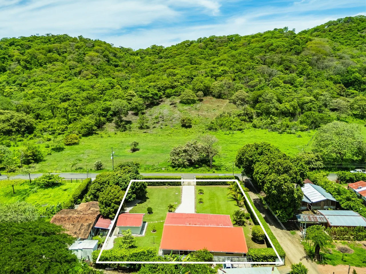 Casa Campo: Quiet Countryside Home Near Beaches - Gallery image 8
