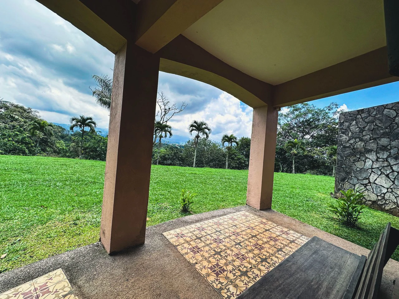 Mountain House For Sale in San Miguel - Gallery image 4