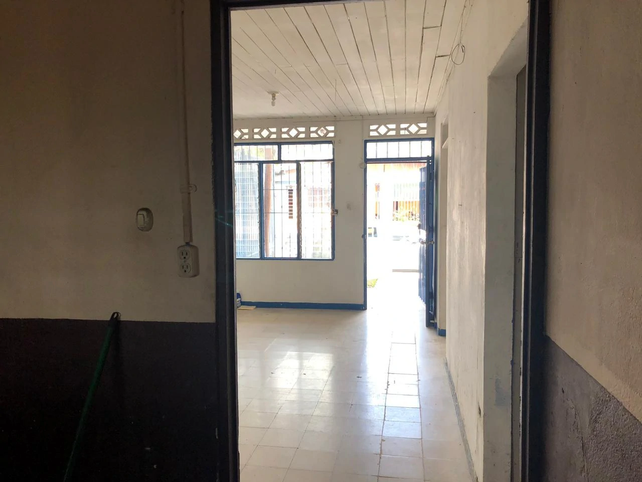 Business Commercial Property in the center of Liberia Home - Gallery image 8