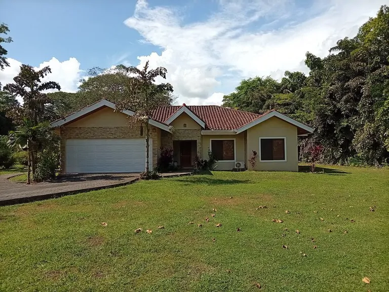 Amazing Home on Huge Lot Near the Beach