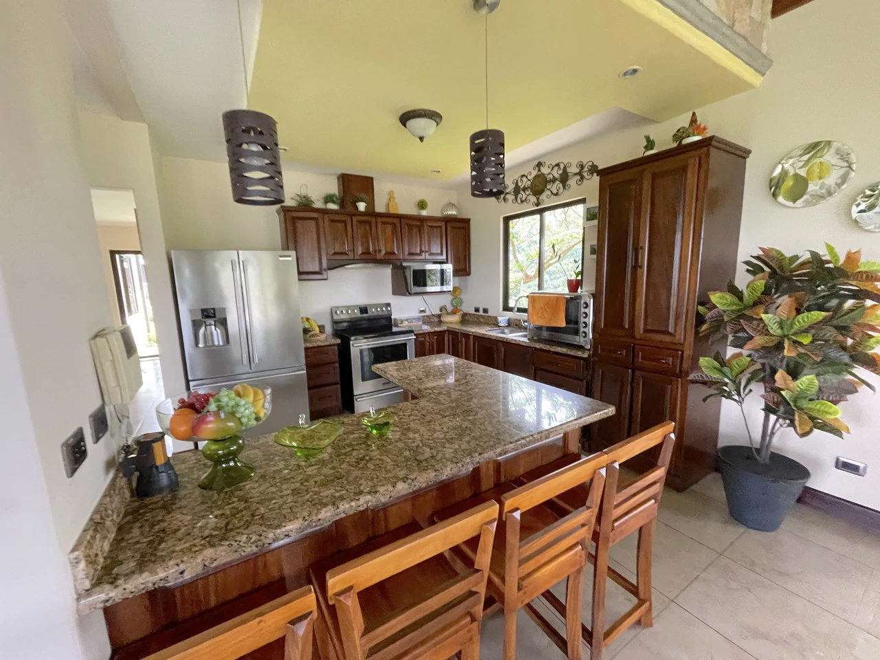 Main house plus 7 rental cabins — a proven income-generating property. - Gallery image 12