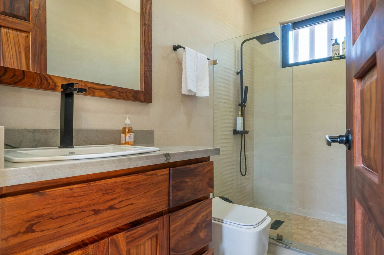 Casa Jacaranda: Brand new home on the beach access in Palm Beach Estates, Playa Grande - Gallery image 6