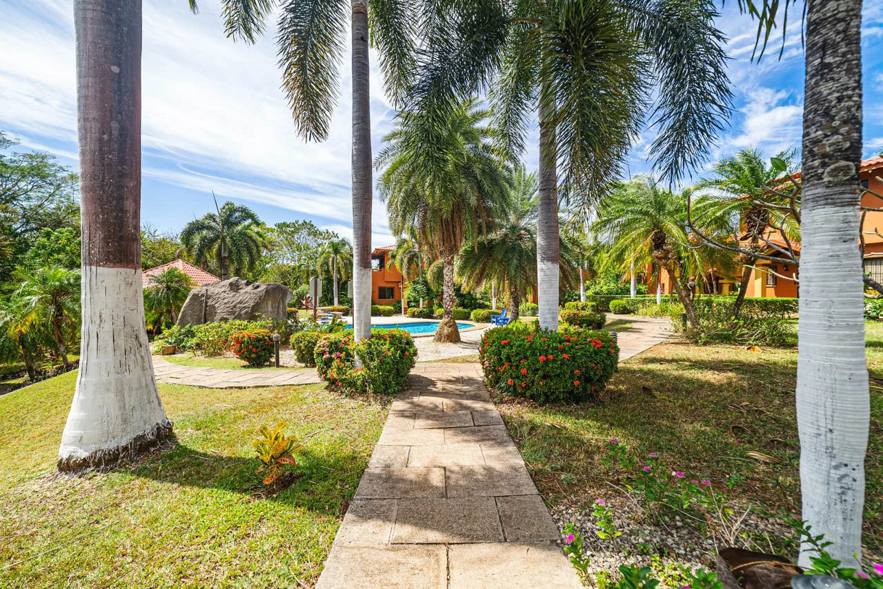 Iguana Villas #7: Turnkey 2BR Villa Near White Sand Beach - Gallery image 24
