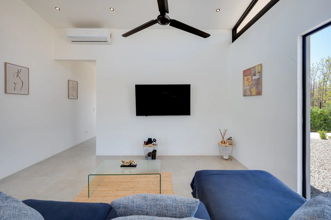 Casa Mademoiselle: Modern Oasis near Avellanas - Gallery image 7