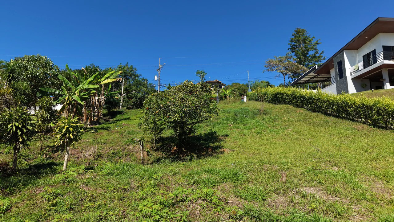 Countryside Home Construction Site For Sale in Miravalles - Gallery image 7