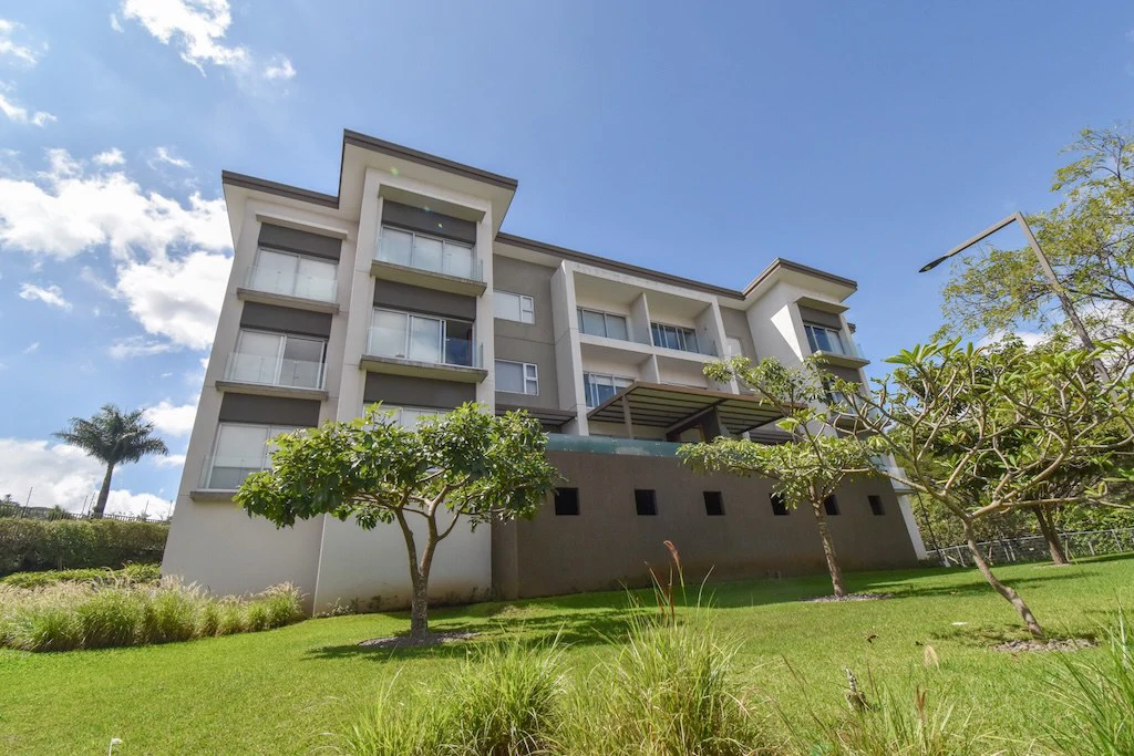 Apartment For Sale in Guachipelín