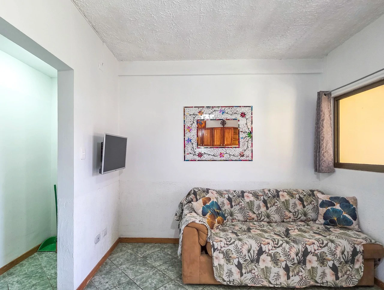 Prime Location 1bed 1bath Condo, Steps From Samara Beach - Gallery image 6