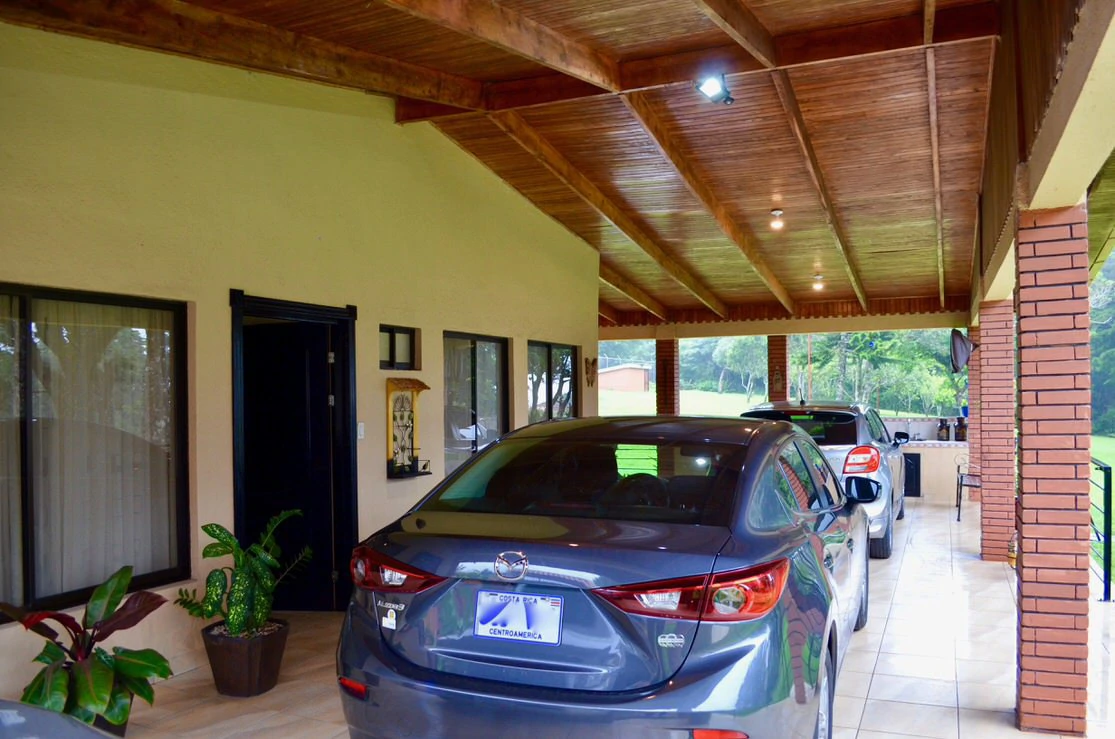 Residencial El Castillo: Property for sale with 2 houses and 3400 sqm2 of land - Gallery image 9