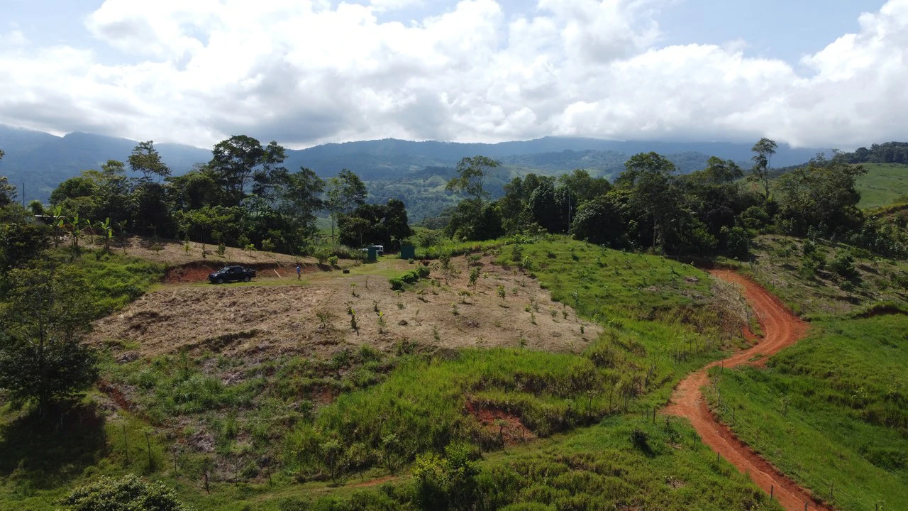 8.78 Acres Mountain View Estate with Water, Infrastructure & Endless Development Potential | Platanillo de Barú, Costa Rica - photo 8