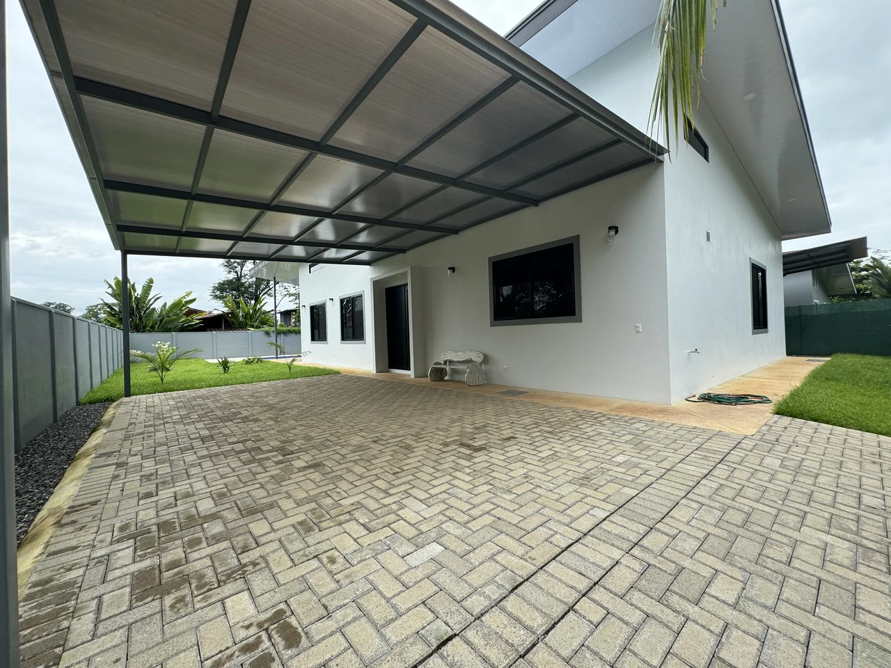 UVITA BEACH RETREAT! CLOSE TO THE BEACH, FAR FROM THE STRESS: House For Sale in Uvita - Gallery image 2
