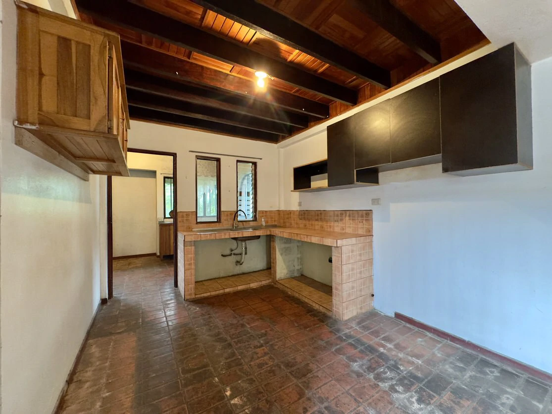 Casa Antigua: Beautiful old fashioned house with great piece of land in Barva Heredia - Gallery image 12