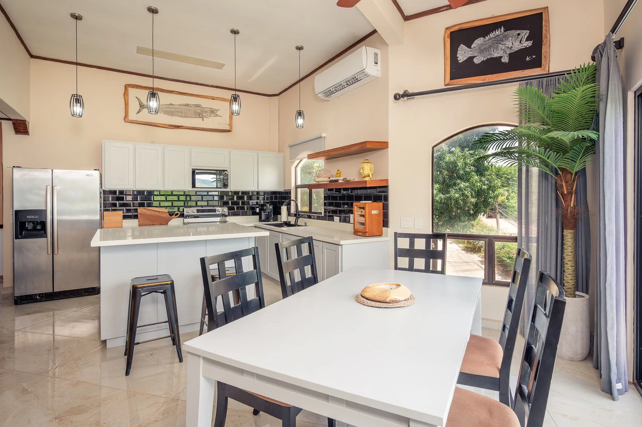 Flamingo Marina Real Penthouse 133: Ocean-View Condo in Playa Flamingo - Gallery image 6