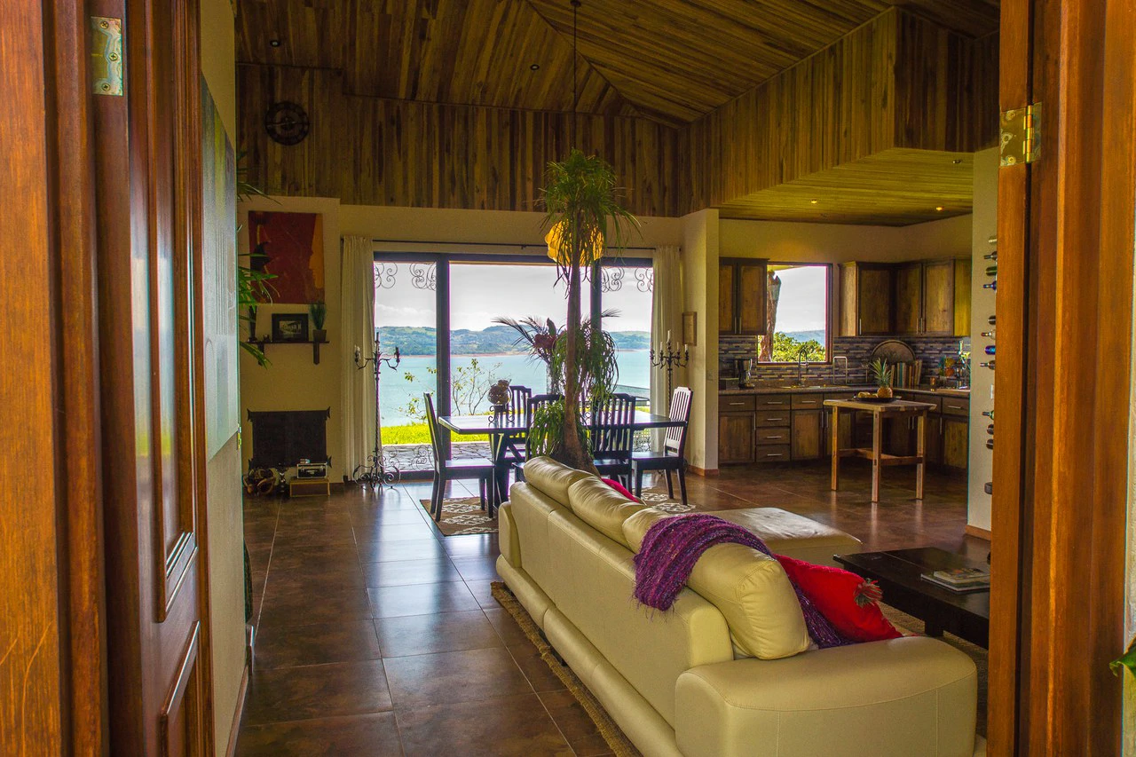 Luxury Vacation Rental Villas for Sale with Amazing Views of Lake Arenal - Gallery image 29